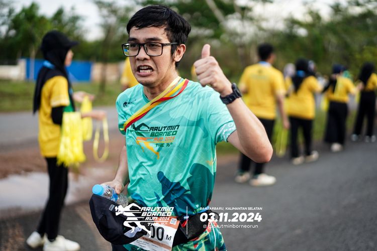 Race photo from Arutmin Borneo Run 2024