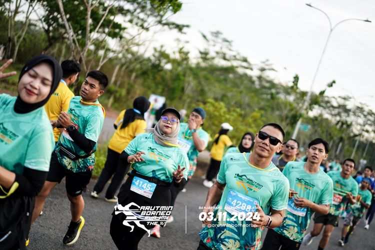 Race photo from Arutmin Borneo Run 2024