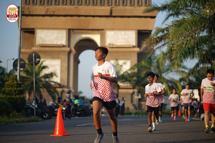 Race photo from Kediri Half Marathon 2024