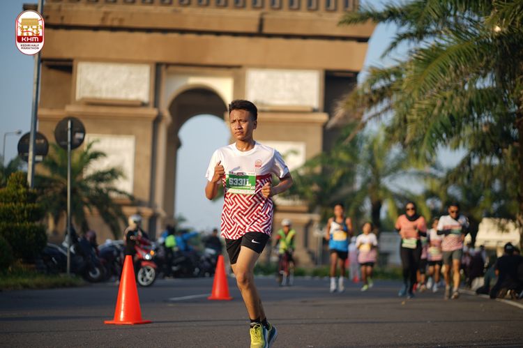 Race photo from Kediri Half Marathon 2024