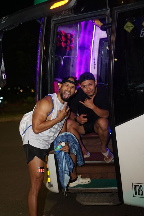 Race photo from PIK NITE RUN VIBES