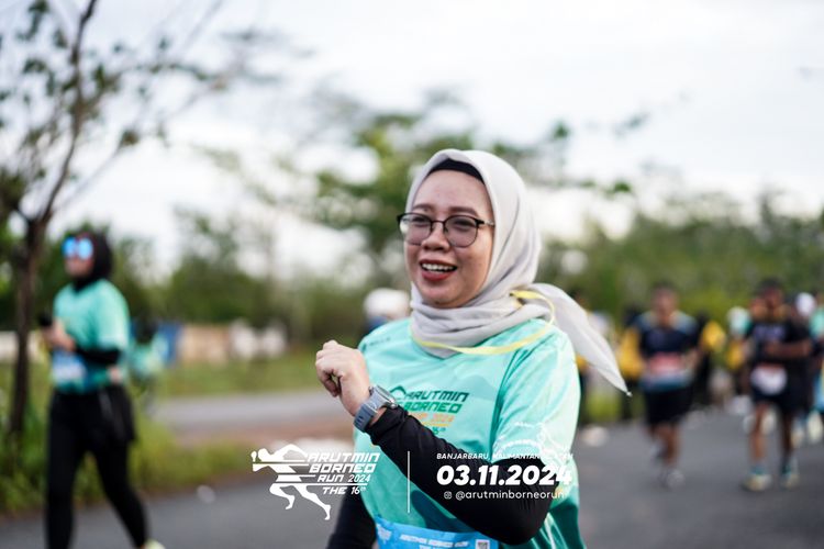 Race photo from Arutmin Borneo Run 2024