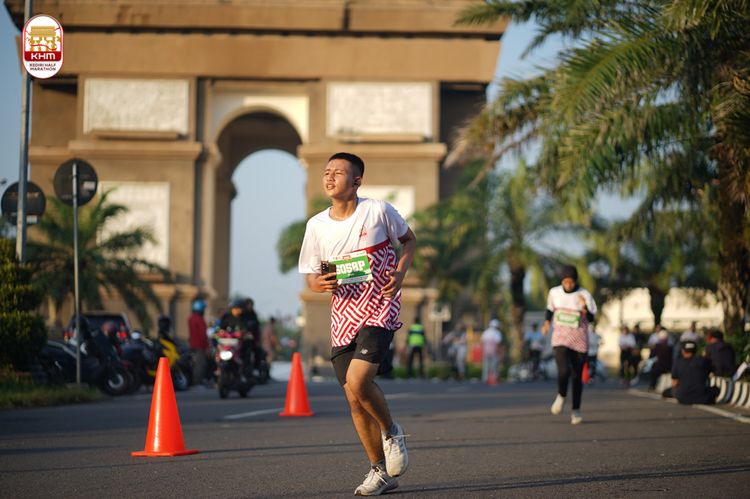 Race photo from Kediri Half Marathon 2024