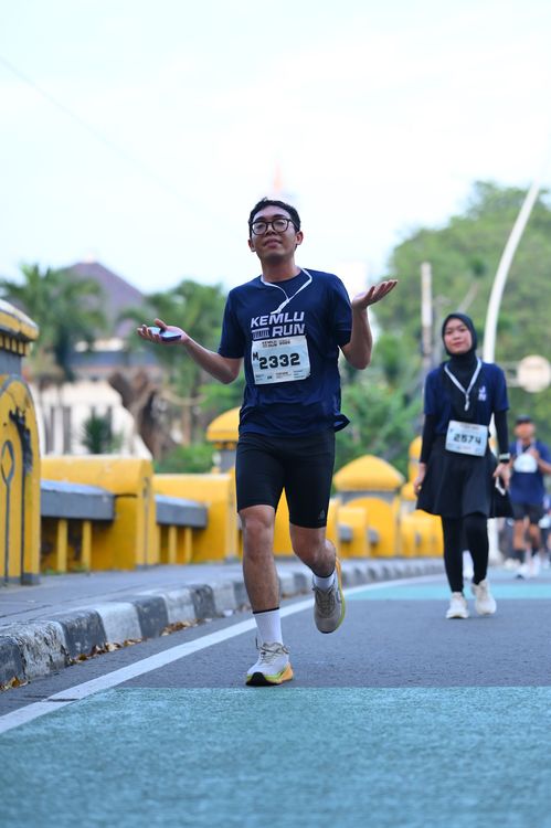 Race photo from KEMLU RUN 2025