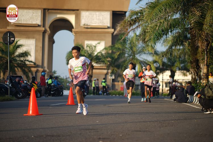 Race photo from Kediri Half Marathon 2024