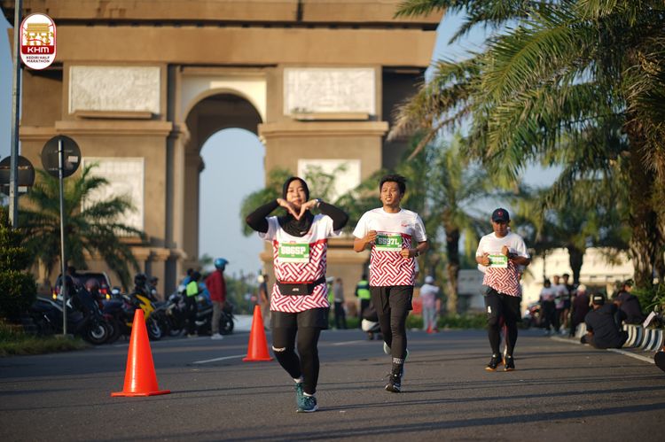 Race photo from Kediri Half Marathon 2024