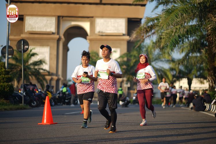Race photo from Kediri Half Marathon 2024