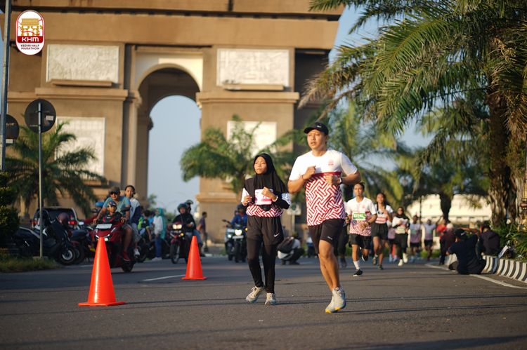 Race photo from Kediri Half Marathon 2024