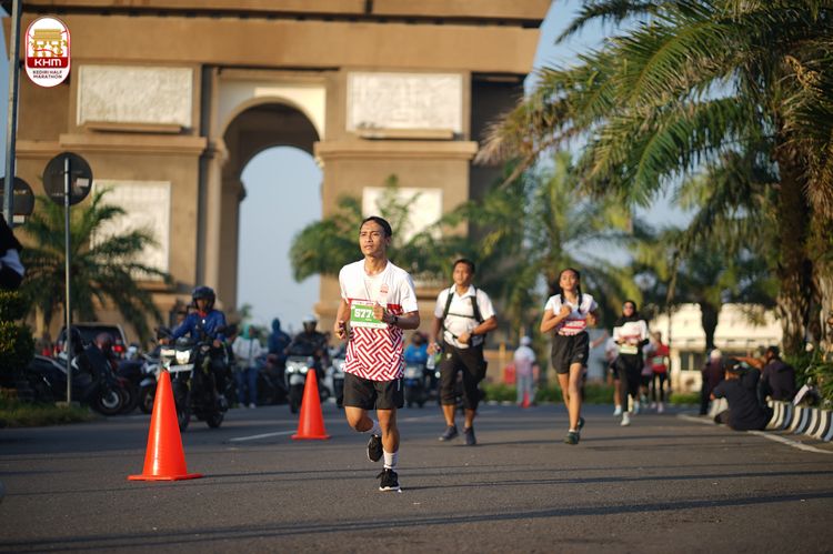Race photo from Kediri Half Marathon 2024