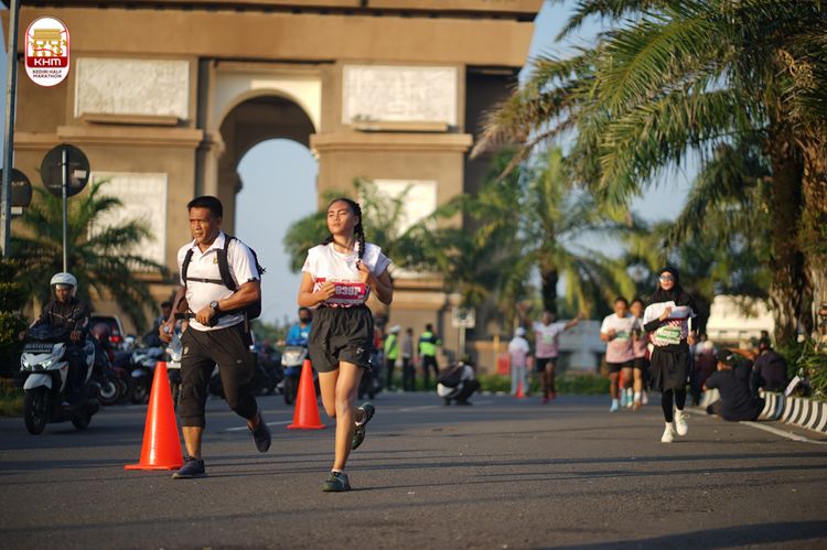 Race photo from Kediri Half Marathon 2024