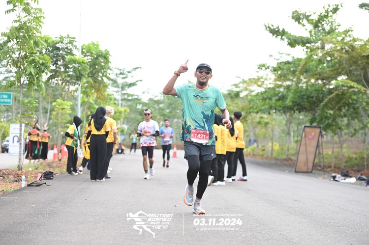 Race photo from Arutmin Borneo Run 2024