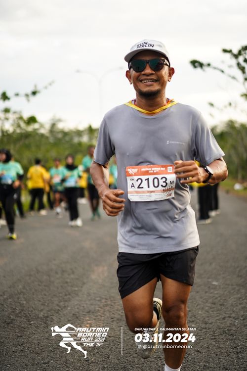 Race photo from Arutmin Borneo Run 2024