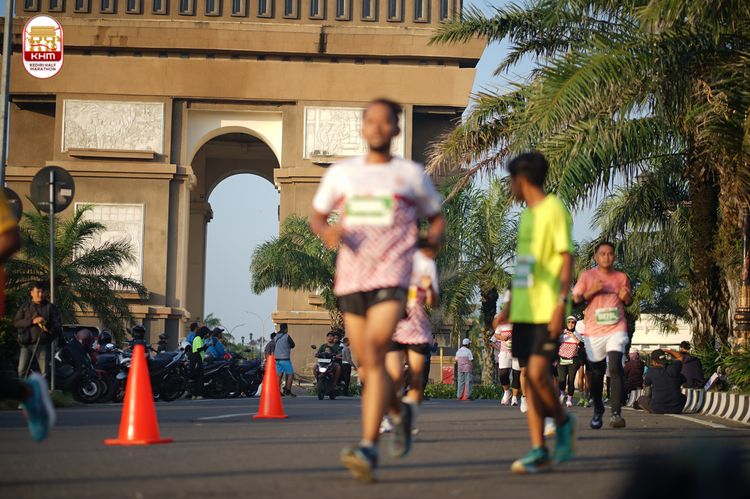 Race photo from Kediri Half Marathon 2024