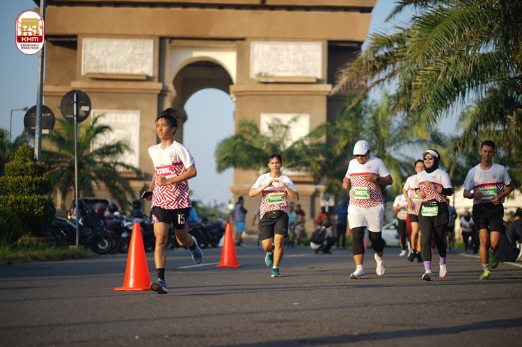 Race photo from Kediri Half Marathon 2024