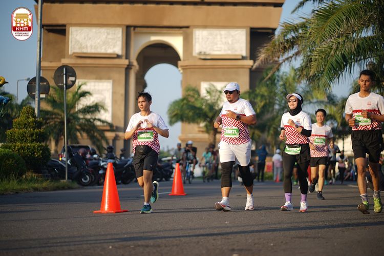 Race photo from Kediri Half Marathon 2024