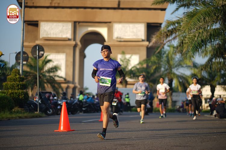 Race photo from Kediri Half Marathon 2024