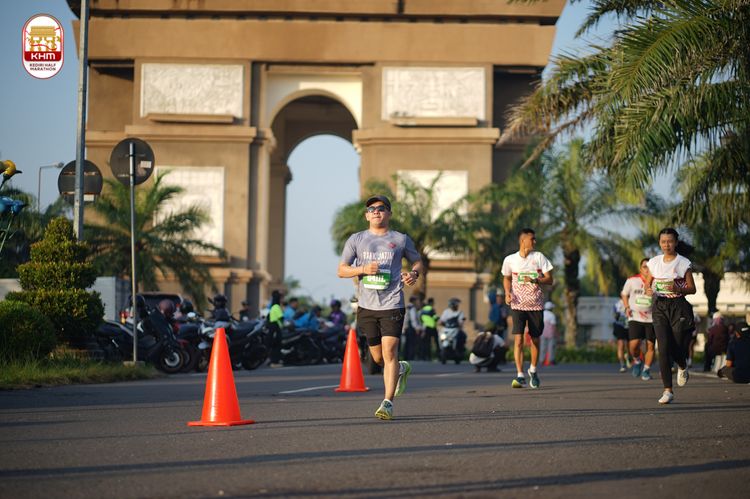 Race photo from Kediri Half Marathon 2024