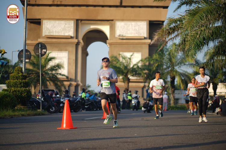 Race photo from Kediri Half Marathon 2024