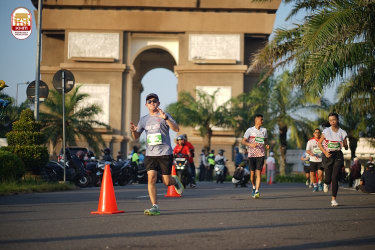 Race photo from Kediri Half Marathon 2024