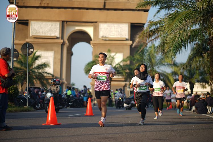 Race photo from Kediri Half Marathon 2024