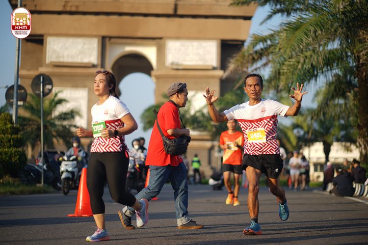Race photo from Kediri Half Marathon 2024