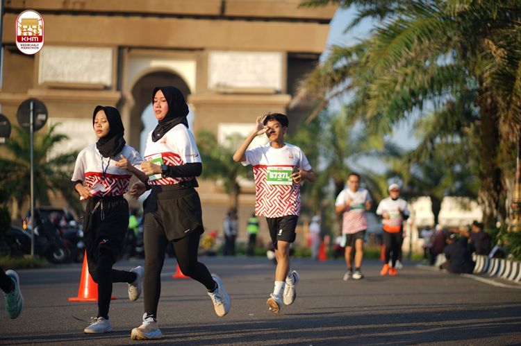 Race photo from Kediri Half Marathon 2024