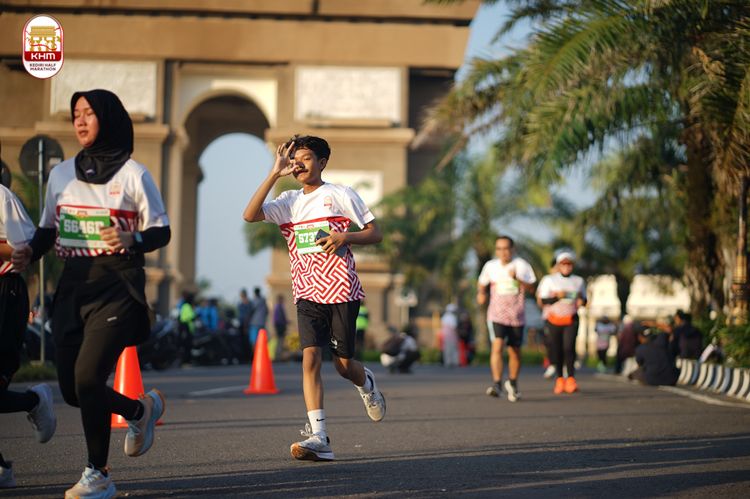 Race photo from Kediri Half Marathon 2024