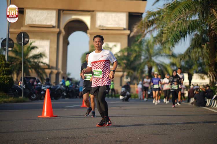 Race photo from Kediri Half Marathon 2024