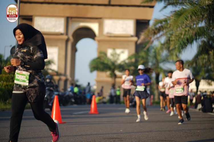 Race photo from Kediri Half Marathon 2024