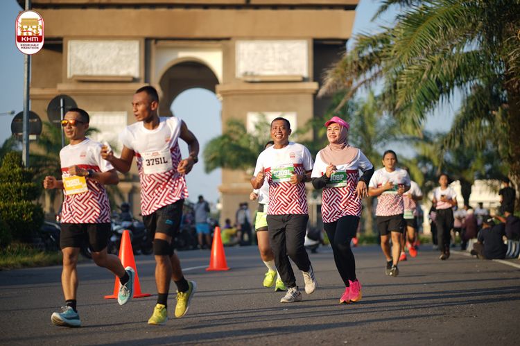 Race photo from Kediri Half Marathon 2024