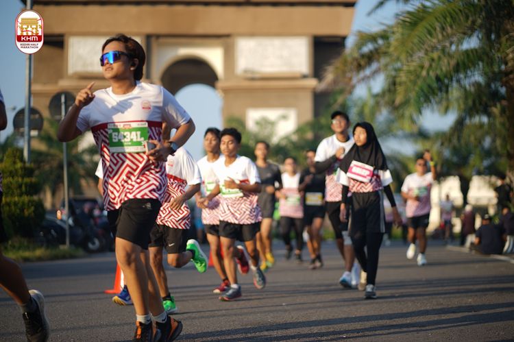 Race photo from Kediri Half Marathon 2024
