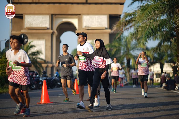 Race photo from Kediri Half Marathon 2024