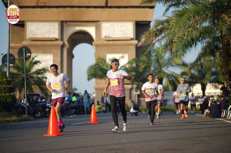 Race photo from Kediri Half Marathon 2024