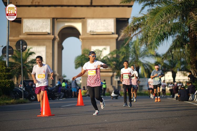 Race photo from Kediri Half Marathon 2024