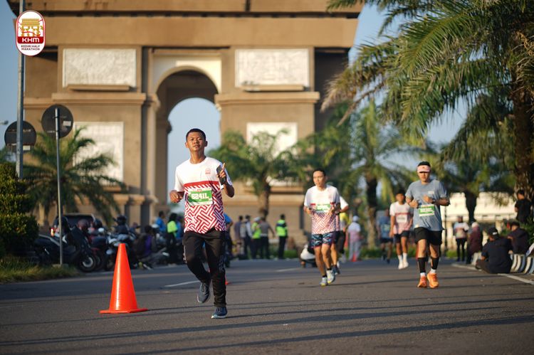 Race photo from Kediri Half Marathon 2024