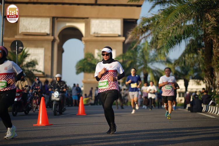 Race photo from Kediri Half Marathon 2024