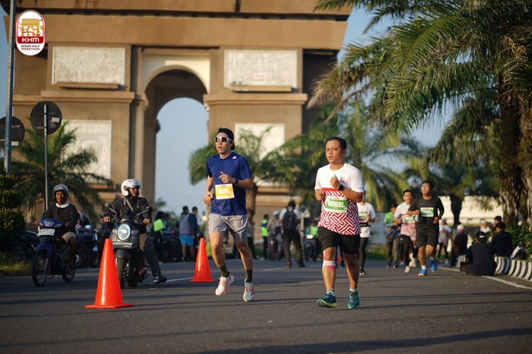 Race photo from Kediri Half Marathon 2024