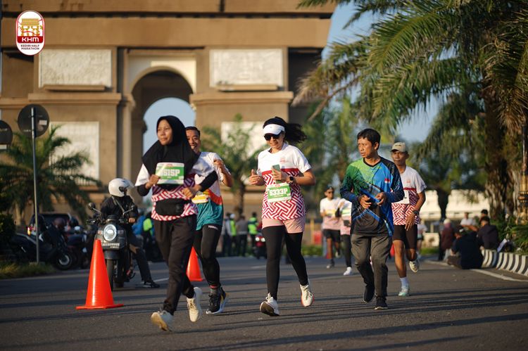 Race photo from Kediri Half Marathon 2024