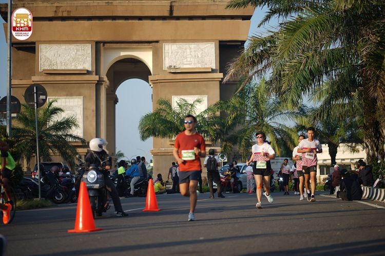 Race photo from Kediri Half Marathon 2024