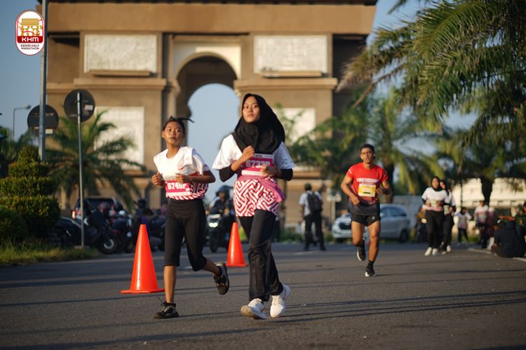 Race photo from Kediri Half Marathon 2024