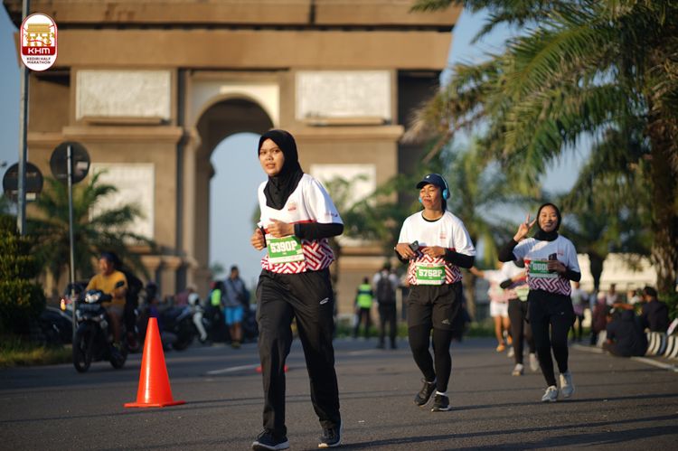 Race photo from Kediri Half Marathon 2024