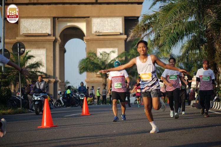 Race photo from Kediri Half Marathon 2024