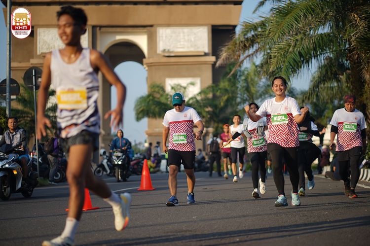 Race photo from Kediri Half Marathon 2024