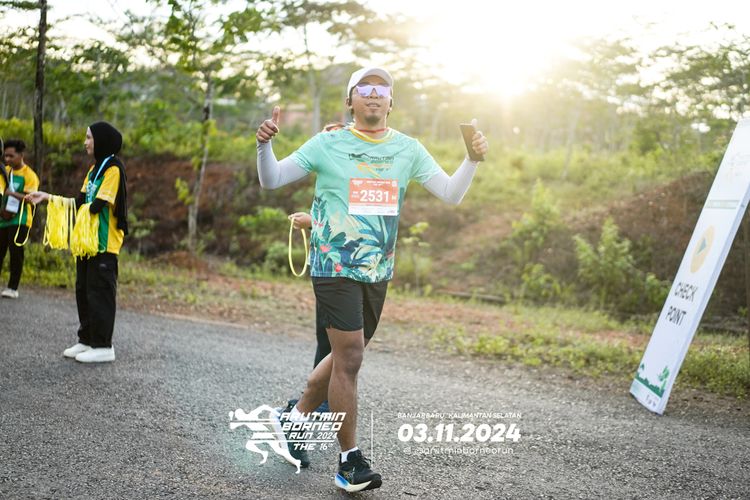 Race photo from Arutmin Borneo Run 2024