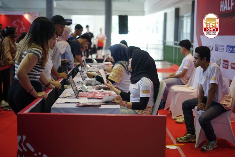 Race photo from Kediri Half Marathon 2025