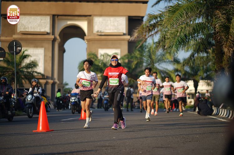 Race photo from Kediri Half Marathon 2024