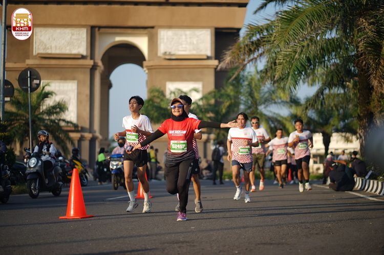 Race photo from Kediri Half Marathon 2024