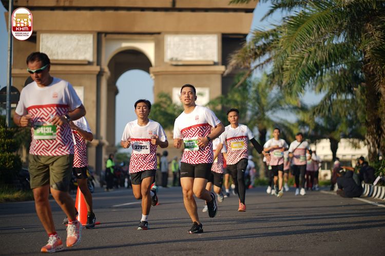 Race photo from Kediri Half Marathon 2024
