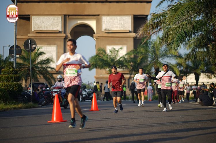 Race photo from Kediri Half Marathon 2024