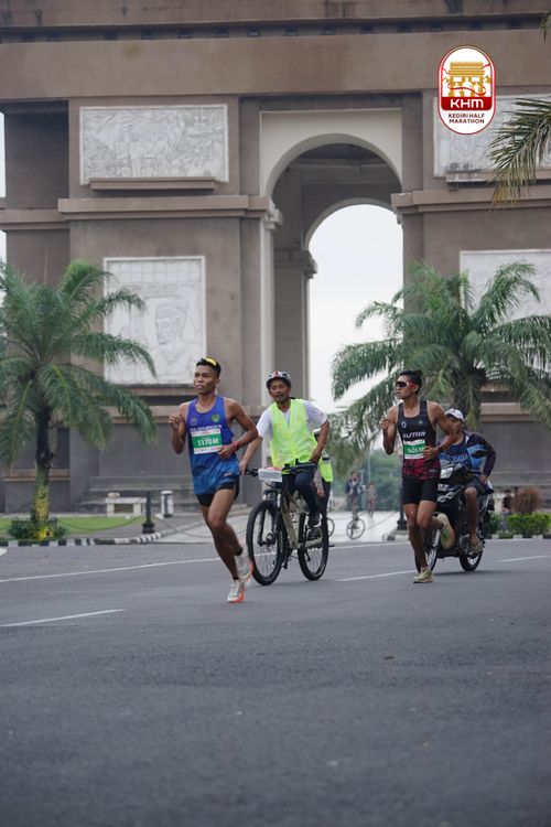 Race photo from Kediri Half Marathon 2025